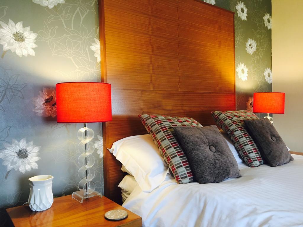 The White Horse Hotel Оувърстранд Екстериор снимка
